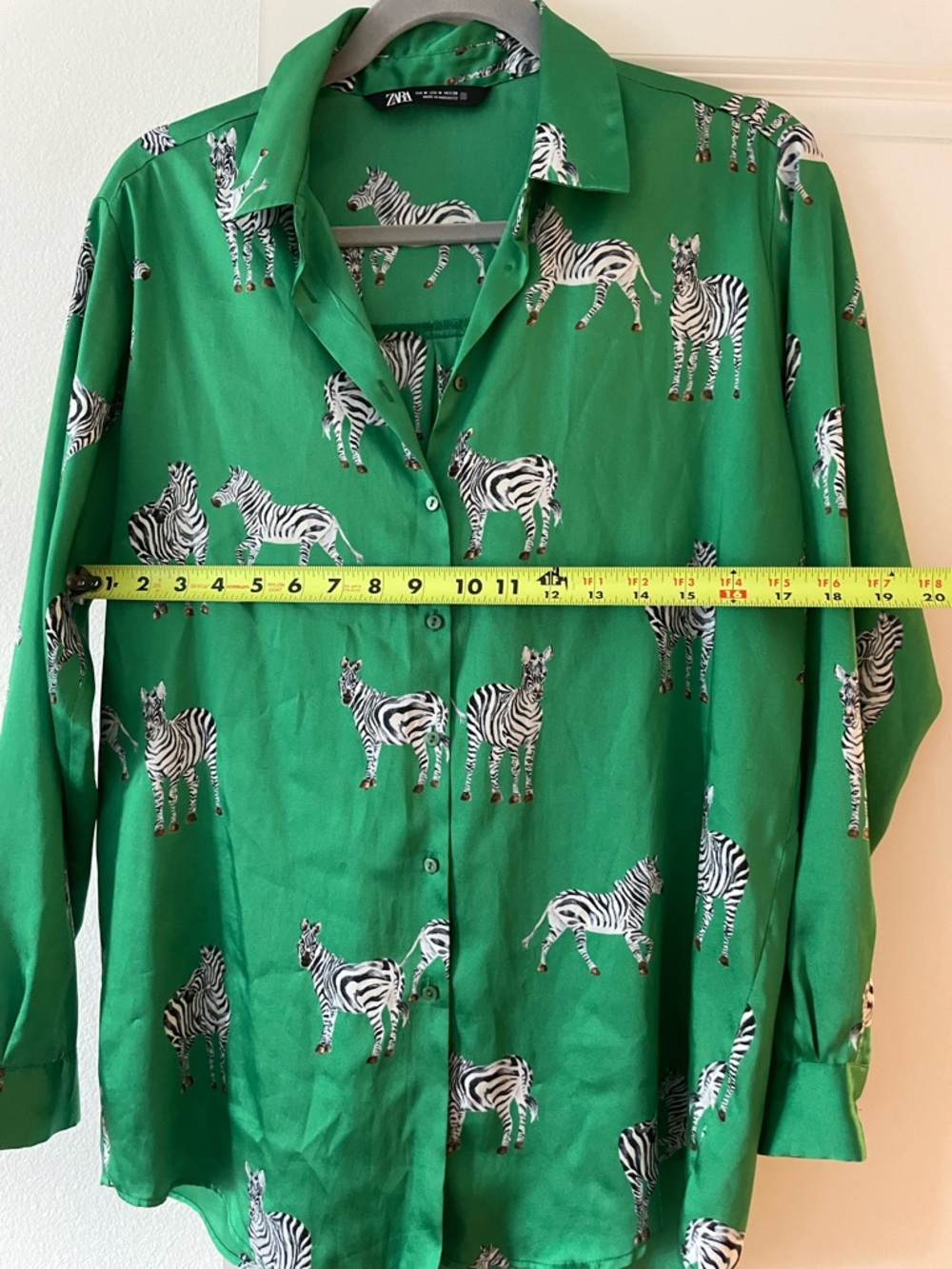 ZARA Green Zebra Print Shirt - Picture 4 of 5